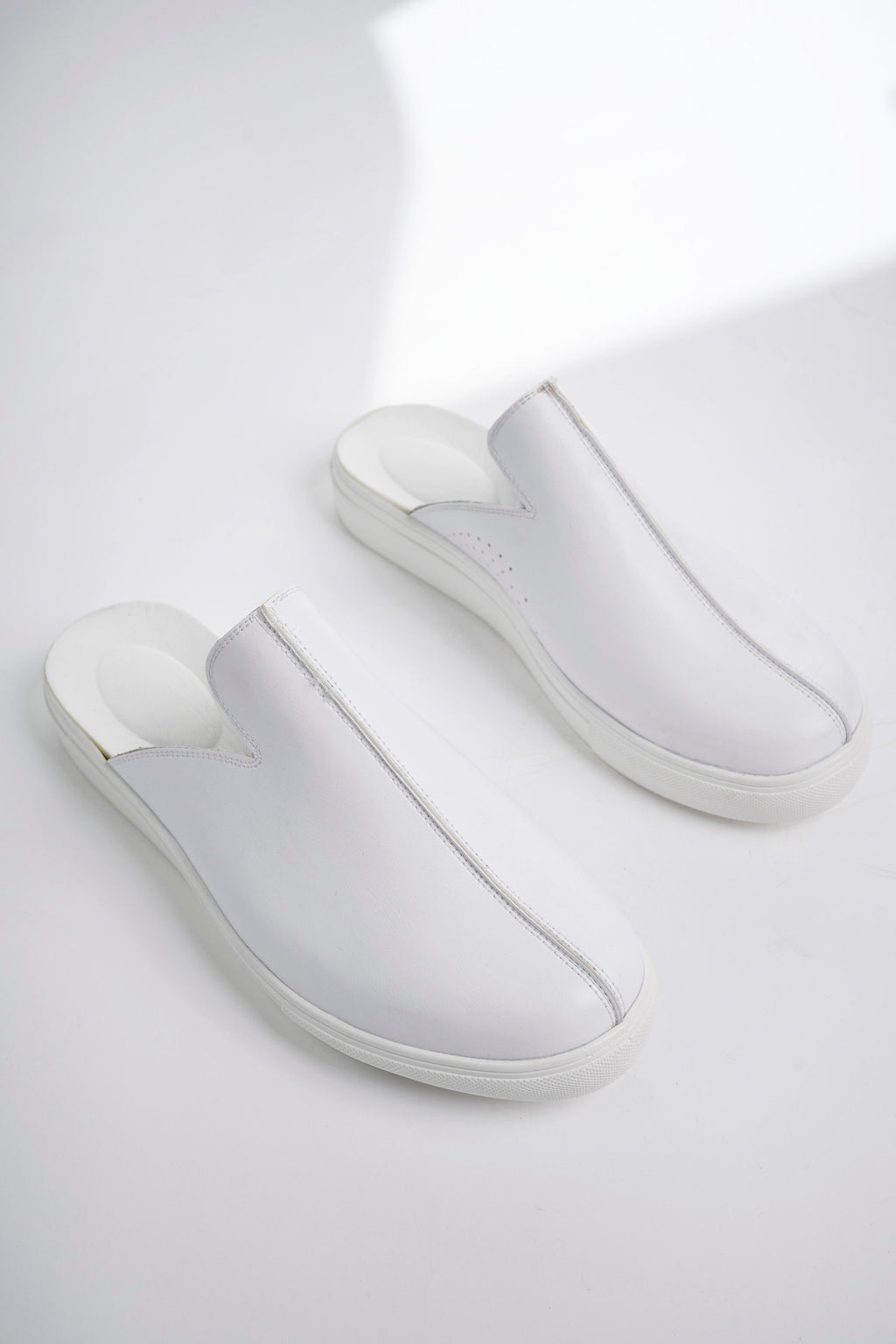 Saboti Ortopedici, Alb, Barbati - Model Comfort Flexi